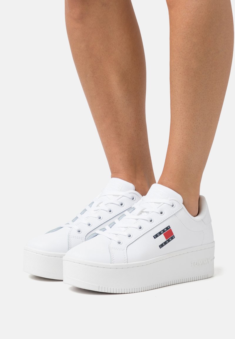 Tommy Jeans  Follow Logo Detail Platform Sneakers