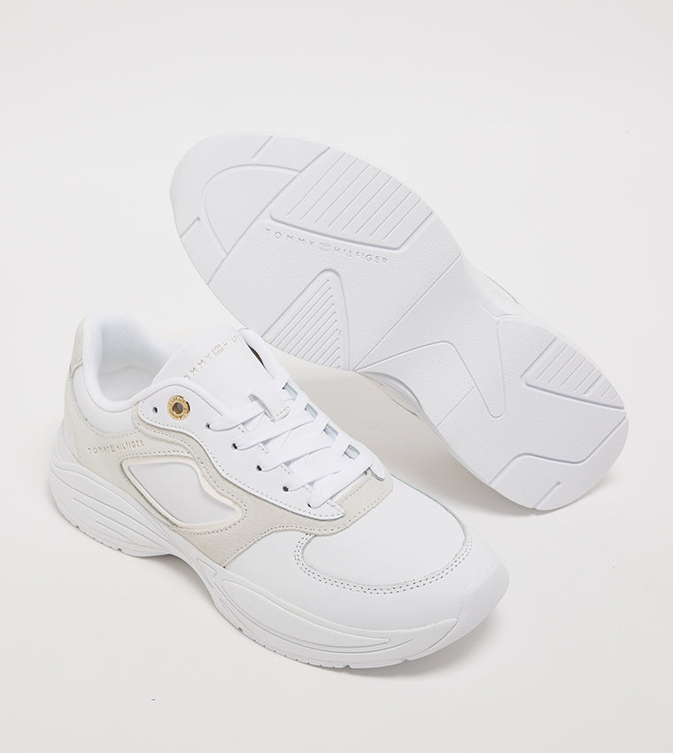 Tommy Hilfiger  Follow Logo Detail Lace-Up Sneakers