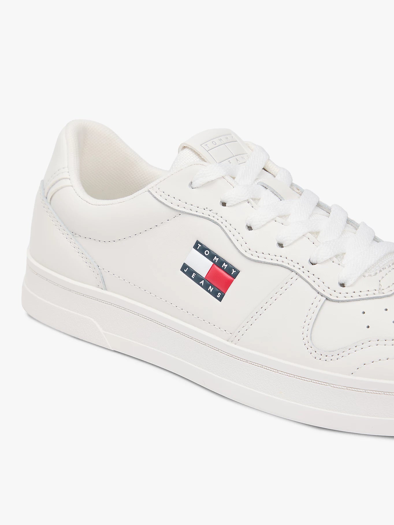 Tommy Hilfiger  Greenwich Leather Contrast Heel Trainers