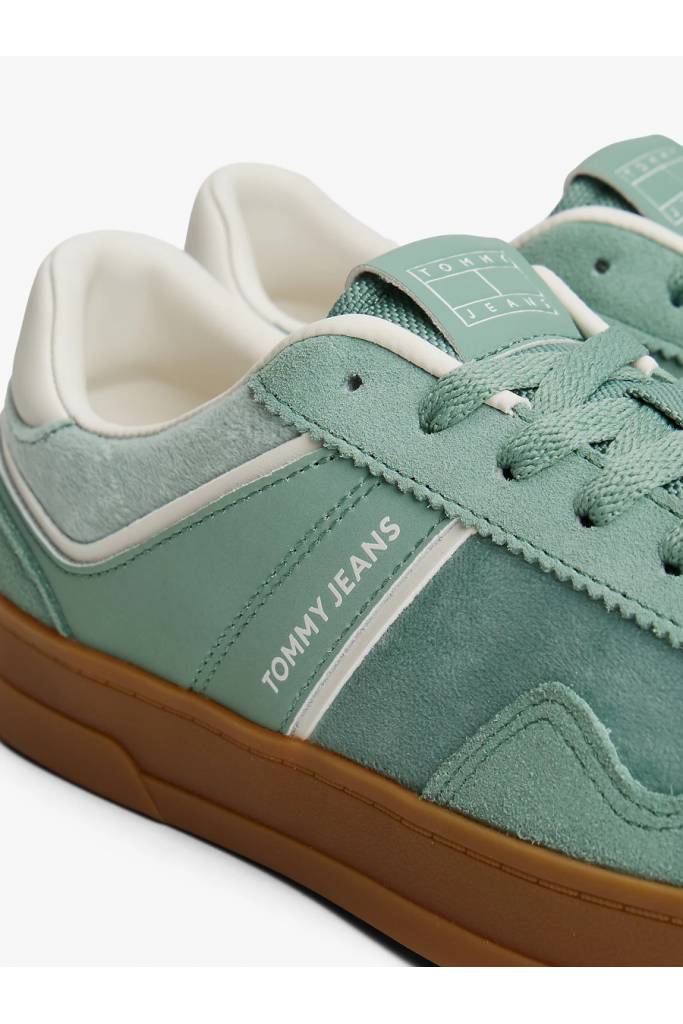 Tommy Jeans Women's Suede Sneakers Greenwich