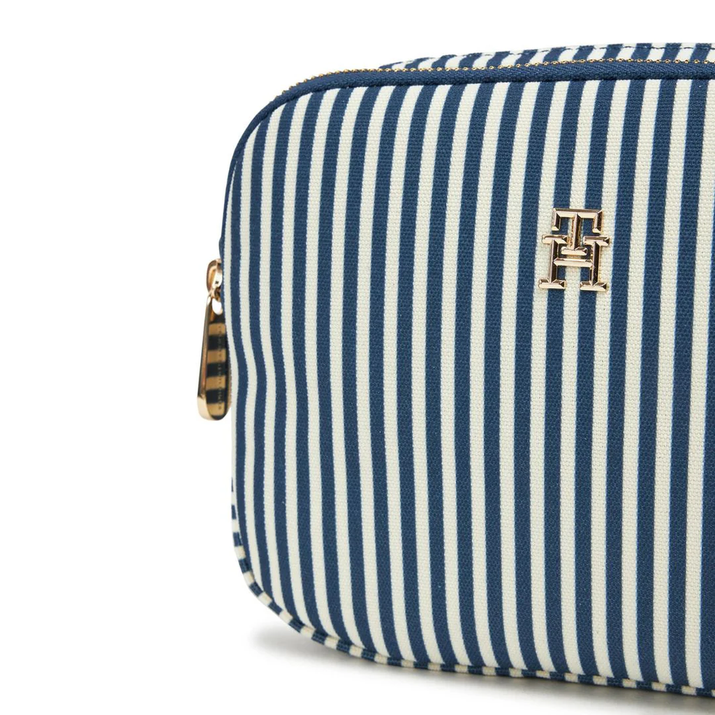 Tommy Hilfiger Crossbody