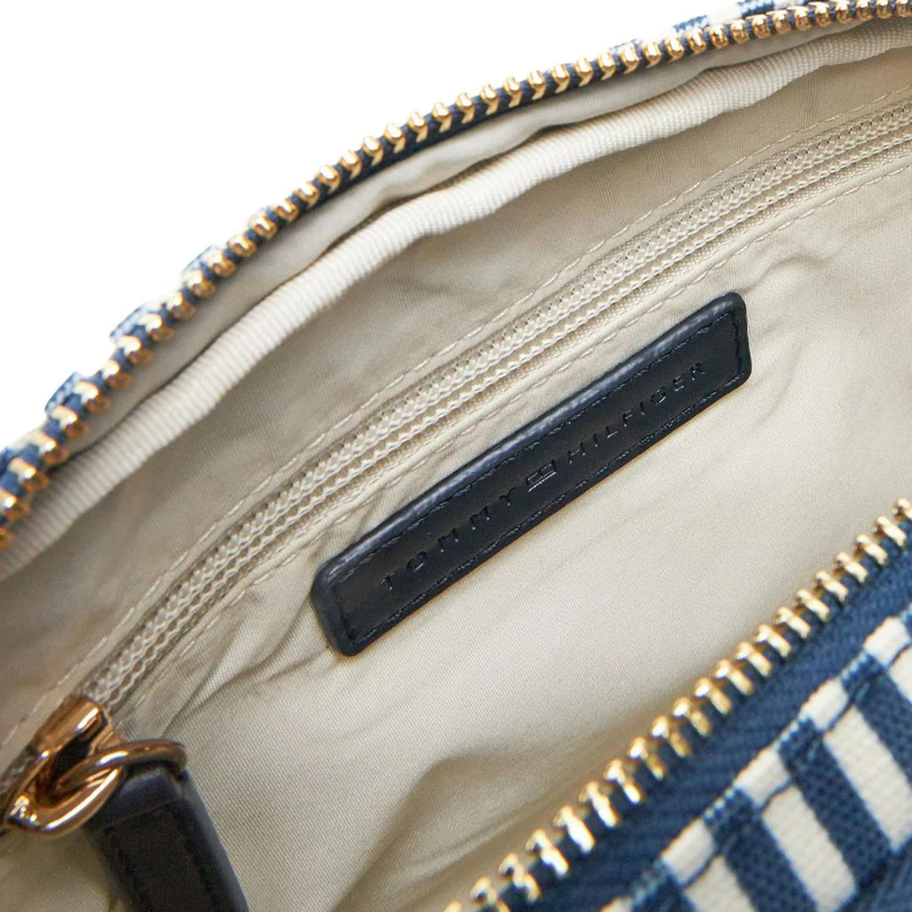 Tommy Hilfiger Crossbody