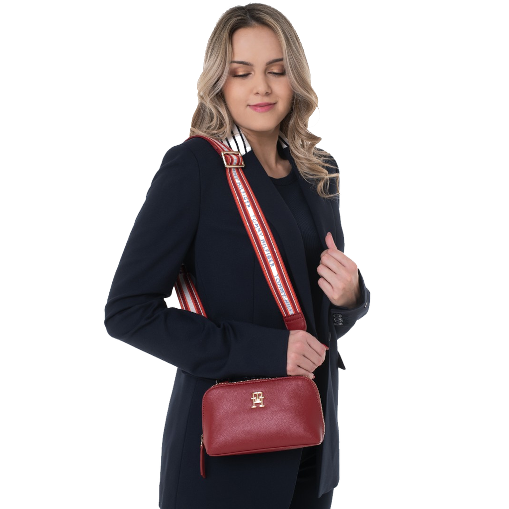TOMMY HILFIGER Crossover