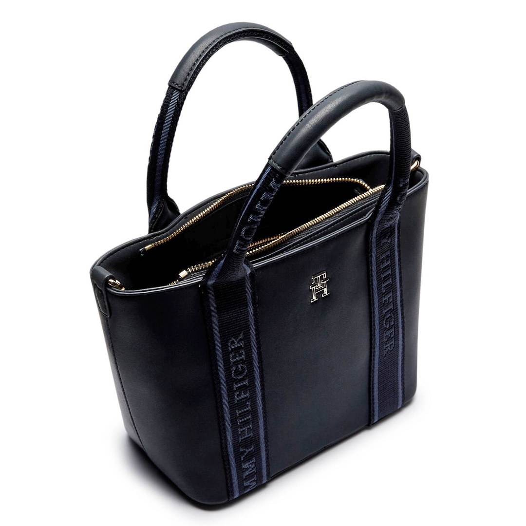 Tommy Hilfiger Satchel bag