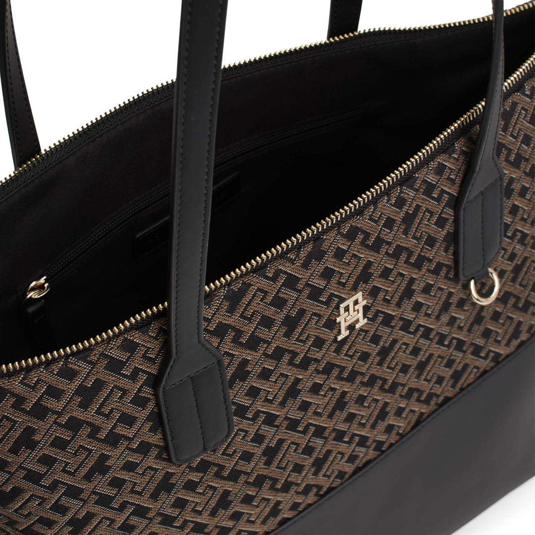 Tommy Hilfiger Tote Bag